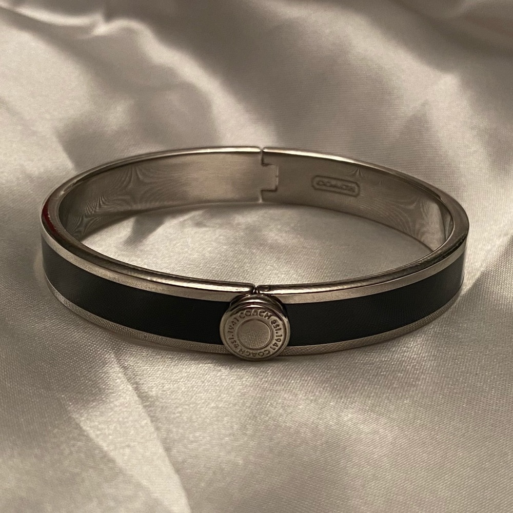Coach Signature Push Hinged Bangle Black/Silver